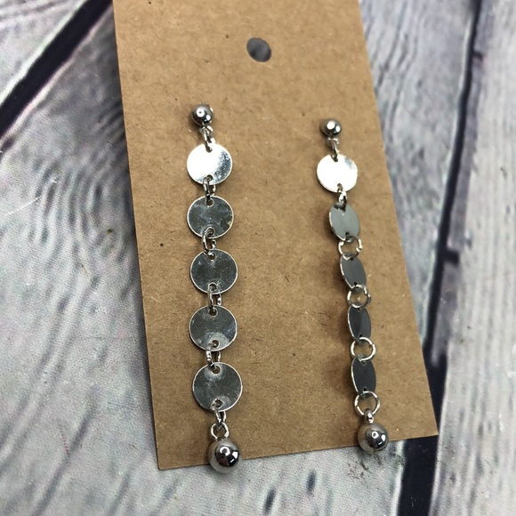 5/$25 Boho silver tone dainty circles linear dangl - Picture 6 of 10